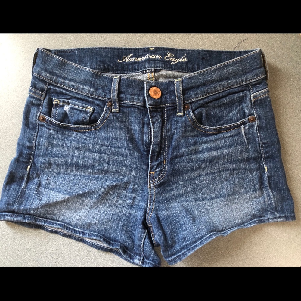 American Eagle stretch Denim shorts size 4 EUC